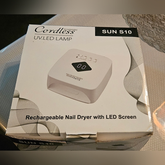 SUN S10 MAX SUPER SUNUVLED NAIL LAMP - Picture 6 of 9